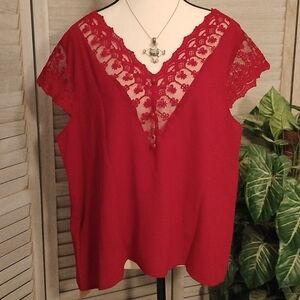 ⚜️ NWT Shein Curve "Frenchy" Blouse